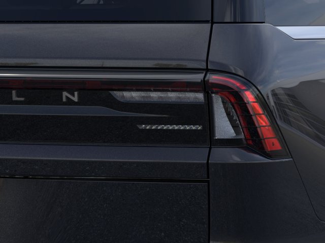 New 2025 Black Metallic Lincoln Reserve image 21