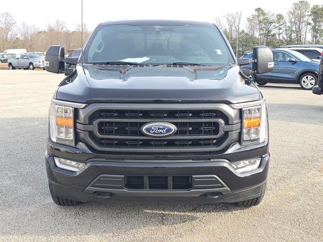 2022 Ford F-150 XLT:B02121