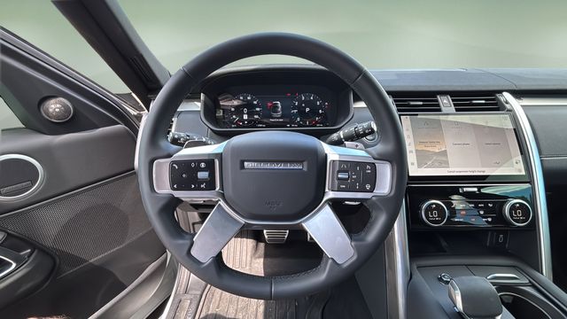 Used 2026  Land Rover Gemini Edition image 11