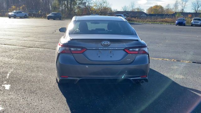 2021 Toyota Camry SE 7