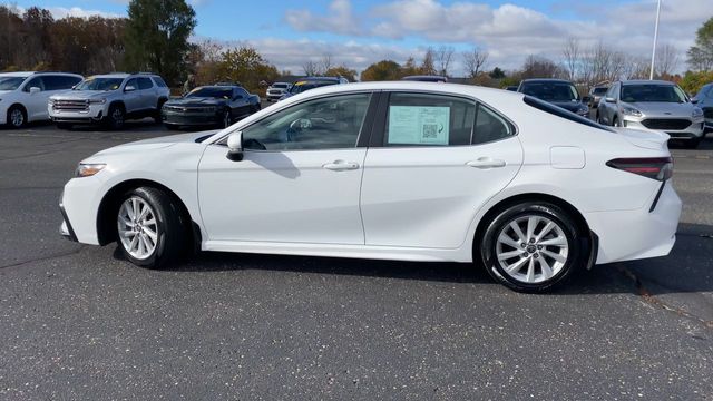 2022 Toyota Camry SE 5