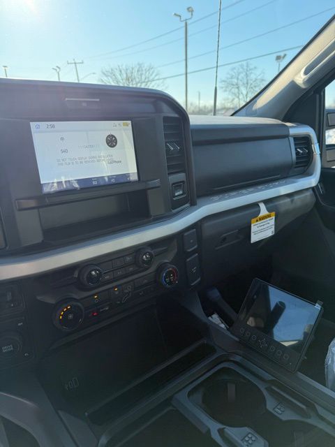 New 2026 White Ford XLT image 23