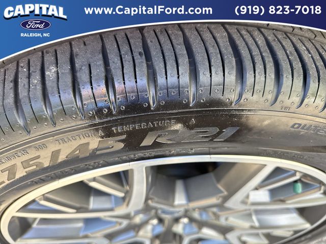 Used 2025 White Ford Platinum image 14
