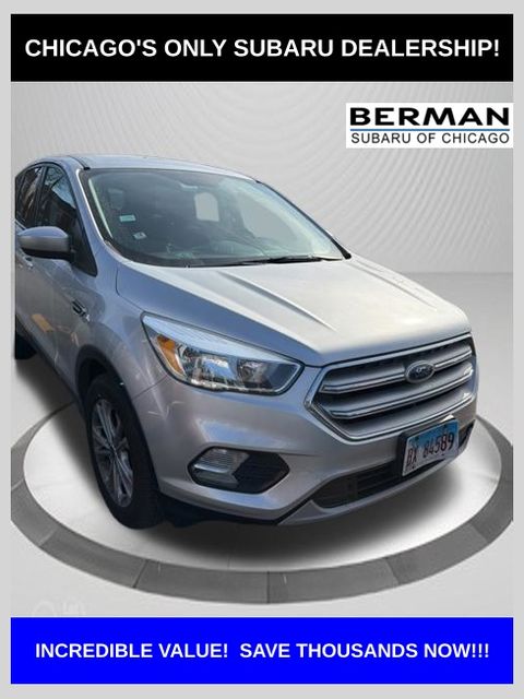 Ingot Silver Metallic 2017 Ford Escape SE FWD SUV / Crossover Front-Wheel Drive 6-Speed Automatic