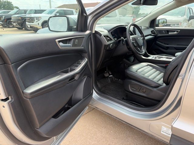 Used 2022 Ford Edge SUV