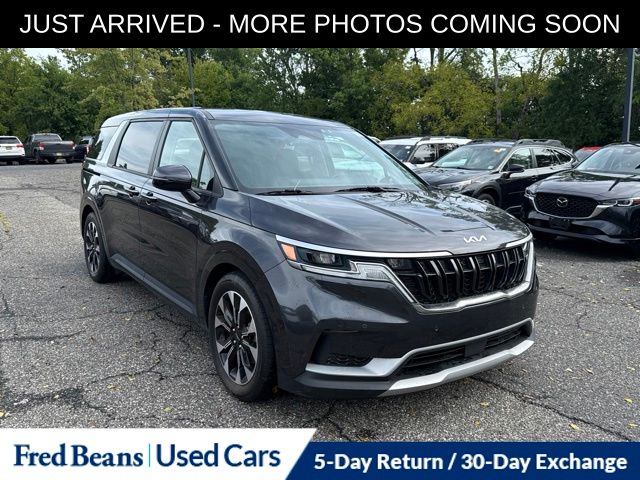 Panthera Metal 2023 Kia Carnival Minivan Front-Wheel Drive 8-Speed Automatic