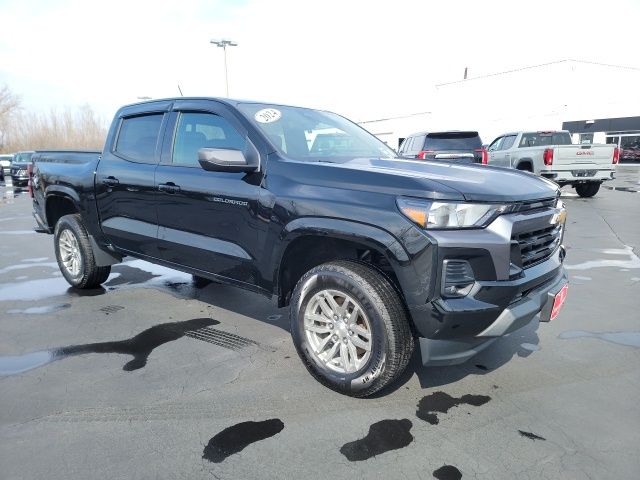 Black 2024 Chevrolet Colorado LT Crew Cab 4WD Pickup Truck Four-Wheel Drive 8-Speed Automatic
