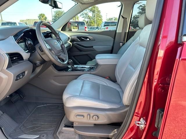 2020 Chevrolet Traverse Premier 9