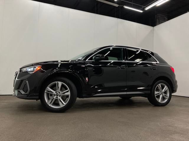 2021 Audi Q3 quattro S line Premium 45 TFSI