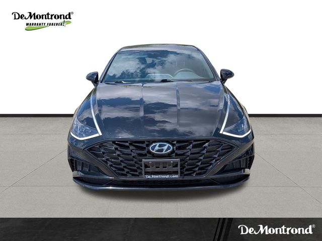 Used 2021 Black Hyundai SEL Plus image 2