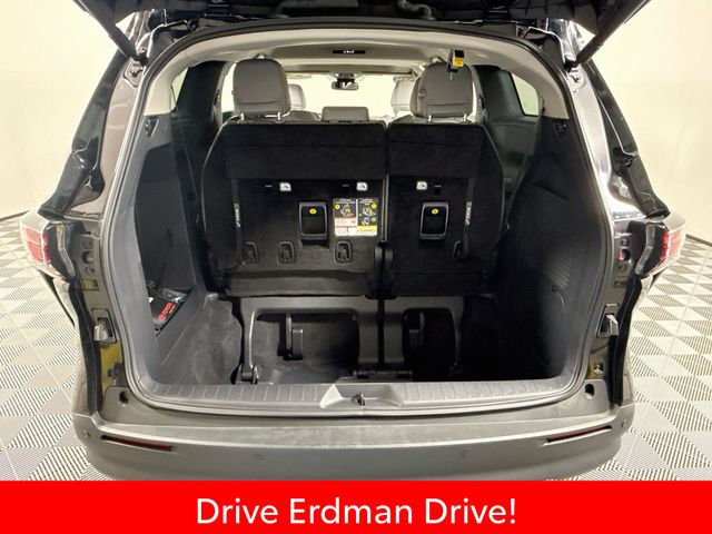 Used 2025 Toyota Sienna Van