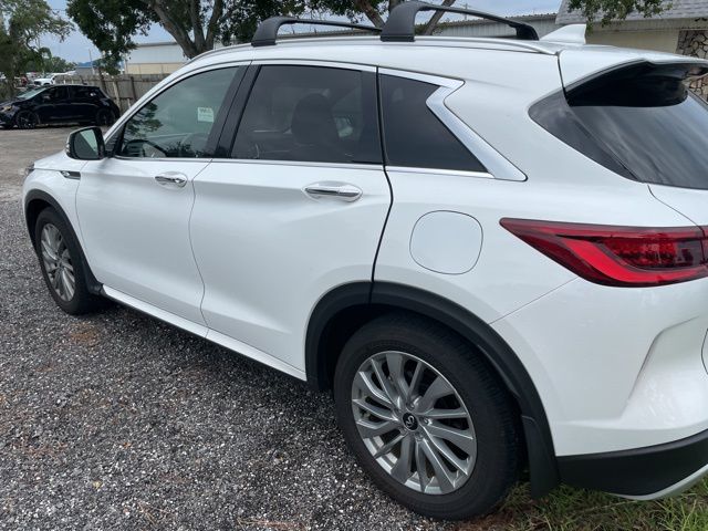 2023 INFINITI QX50 LUXE 3