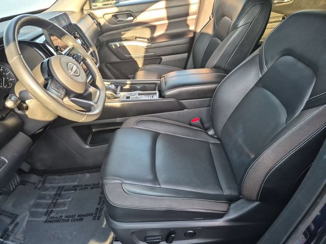 Used 2023 Blue Nissan SL image 15