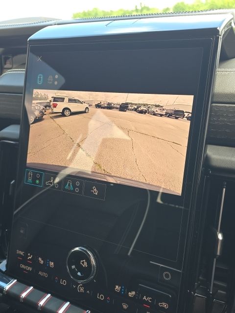 2025 GMC Yukon XL AT4 Ultimate:C02706