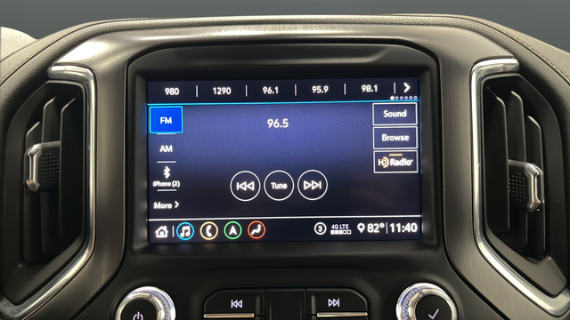 Used 2020 Blue GMC AT4 image 30