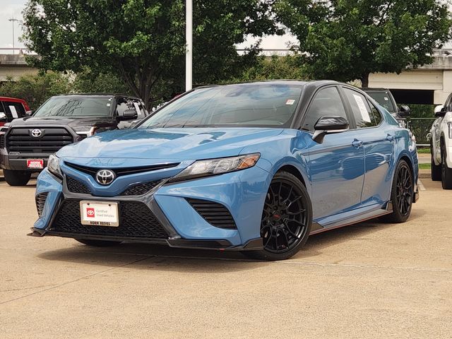 Midnight Black Metallic 2022 Toyota Camry Sedan Front-Wheel Drive 8-Speed Automatic