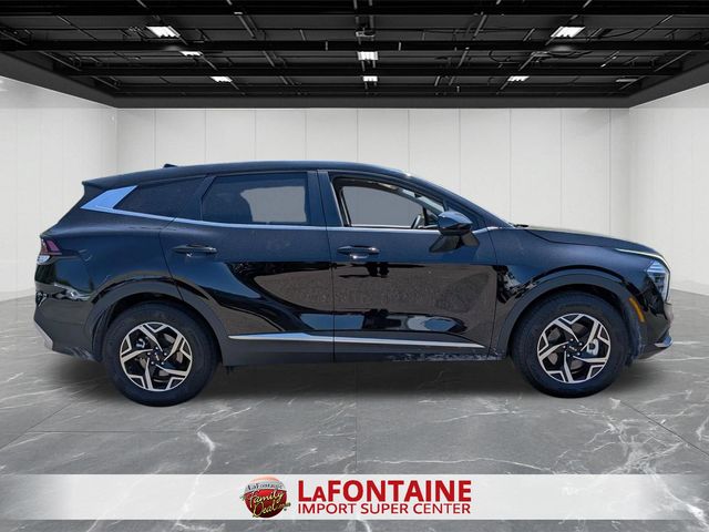 2025 Kia Sportage LX - Photo 6