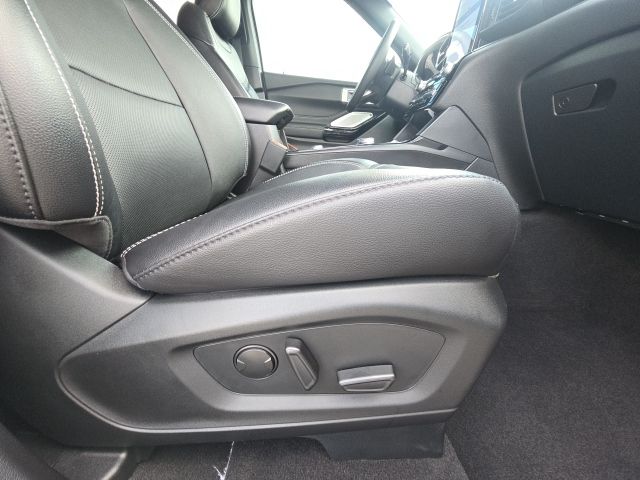 2024 Ford Explorer ST:168393B1A