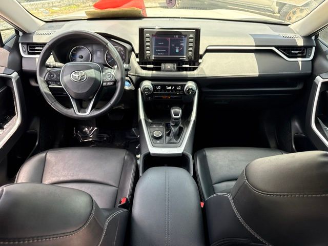 2022 Toyota RAV4 XLE Premium - Photo 16
