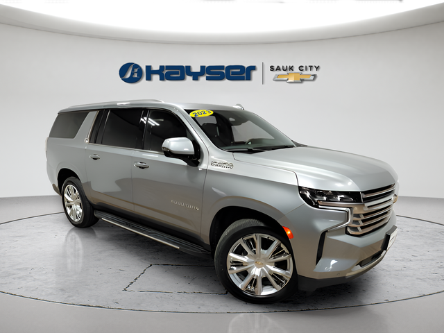 Sterling Gray Metallic 2023 Chevrolet Suburban SUV / Crossover Four-Wheel Drive