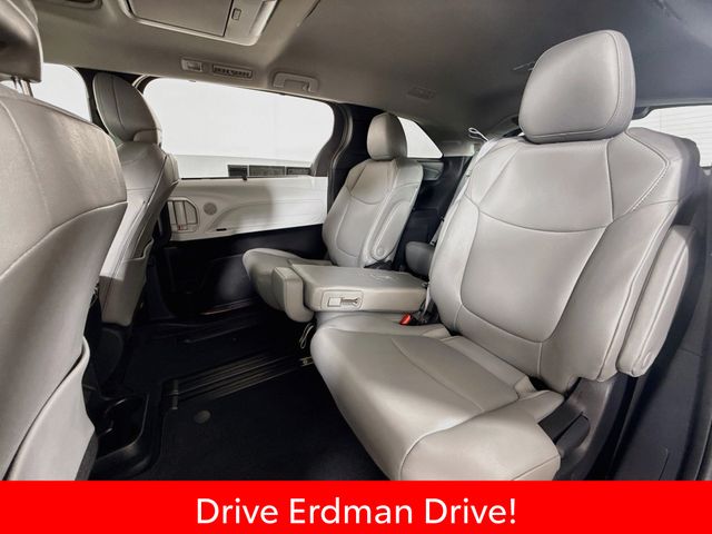 Used 2025 Toyota Sienna Van