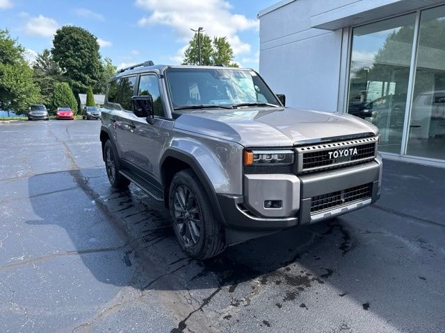 04v8 2027 Toyota Land Cruiser SUV / Crossover 8-Speed Automatic