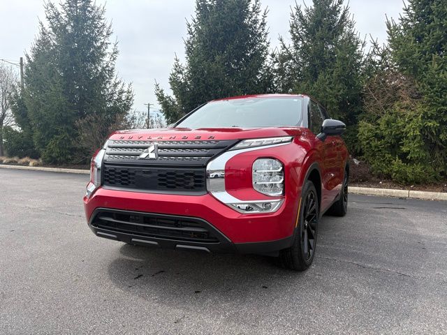 Red 2024 Mitsubishi Outlander SUV / Crossover Continuously Variable Transmission