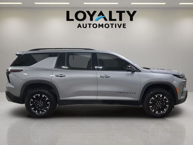 Used 2024 Chevrolet Traverse SUV