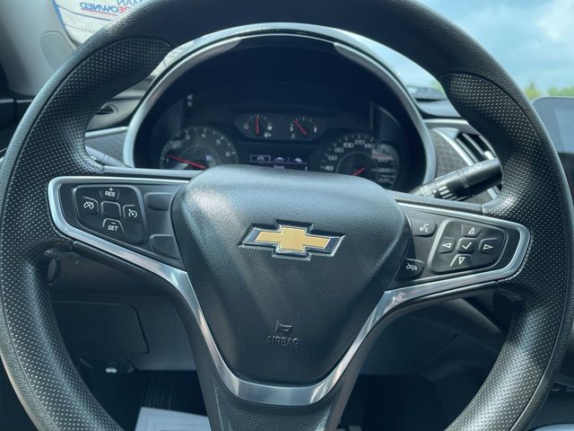 Used 2022 Chevrolet Malibu For Sale in New Hudson, MI