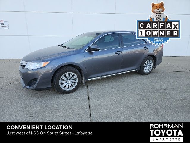 2014 Toyota Camry LE 11