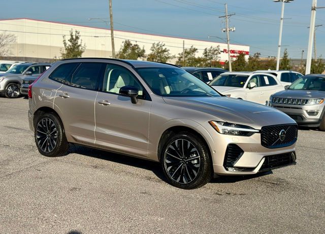 2026 Volvo XC60 B5 Ultra