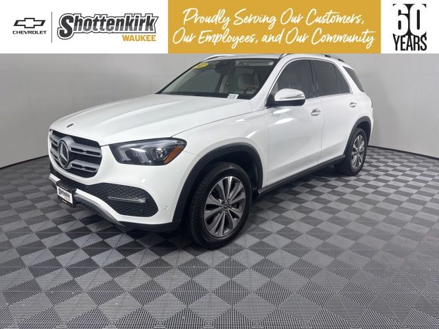 Polar White 2022 Mercedes-Benz GLE SUV / Crossover Rear-Wheel Drive 9-Speed Automatic