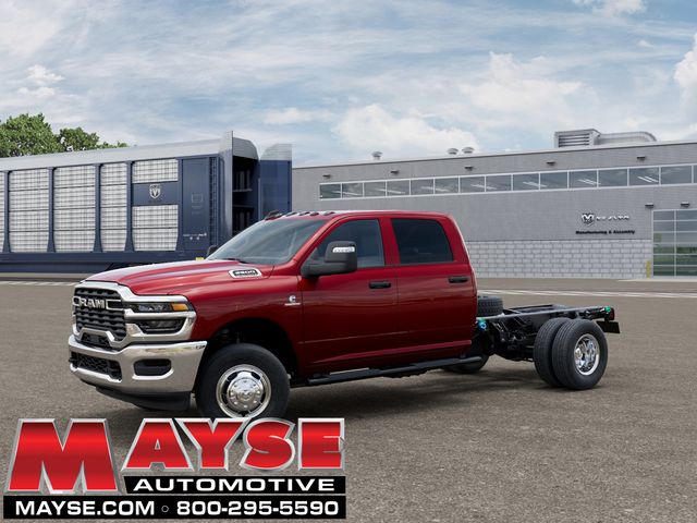 Molten Red Pearlcoat 2026 RAM 3500 Chassis Tradesman Crew Cab LB DRW 4WD Pickup Truck Four-Wheel Drive 8-Speed Automatic