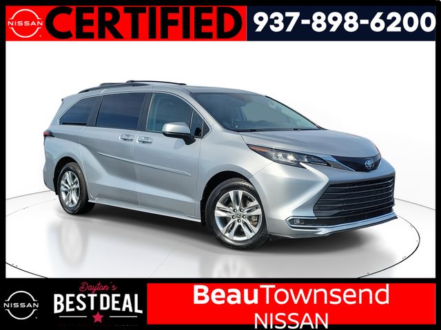 Toyota Sienna XLE 7-Passenger FWD