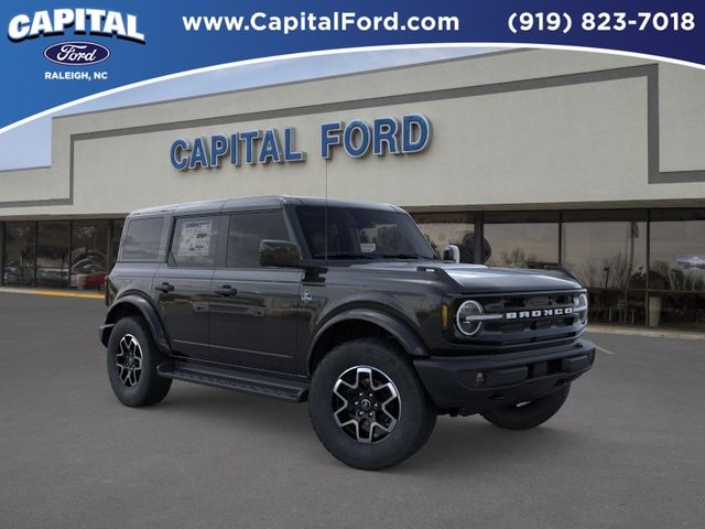 New 2026 Shadow Black Ford Outer Banks® image 7