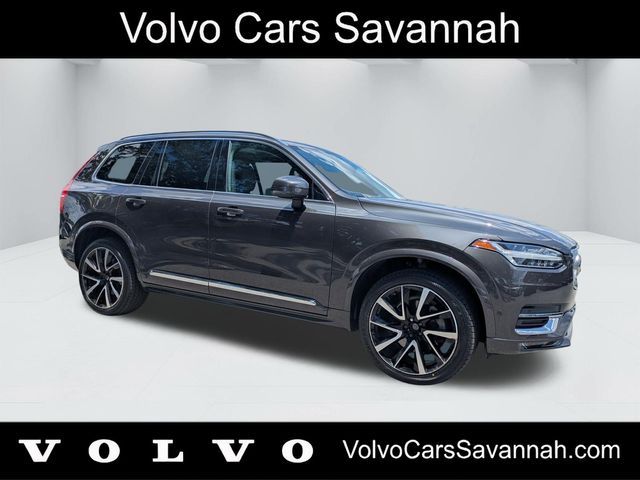 2023 Volvo XC90 B6 Plus Bright Theme 7-Passenger AWD