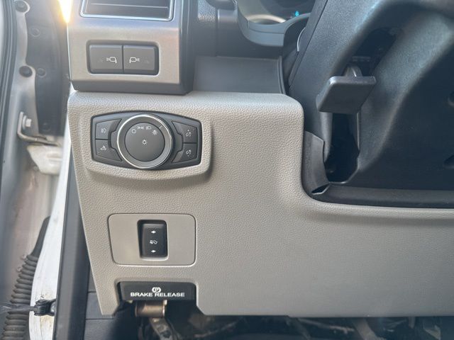 Used 2019 White Ford XLT image 14