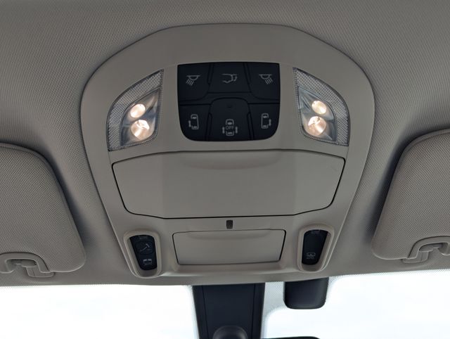 2018 Granite Crystal Metallic Clearcoat Chrysler Pacifica Limited FWD Van