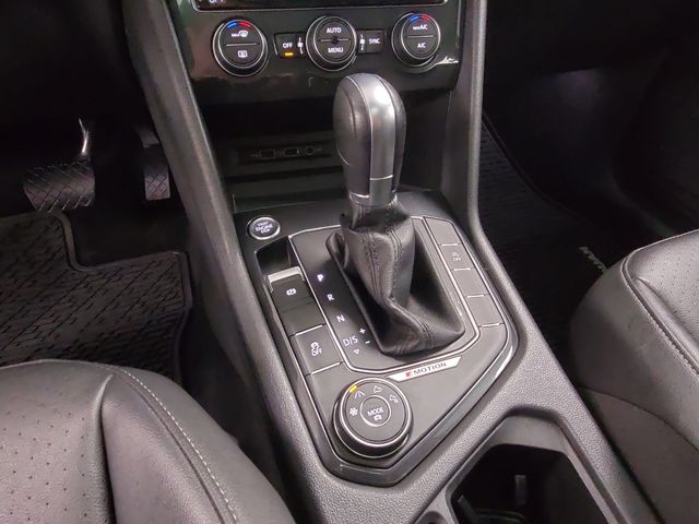 2018 – Volkswagen – Tiguan
