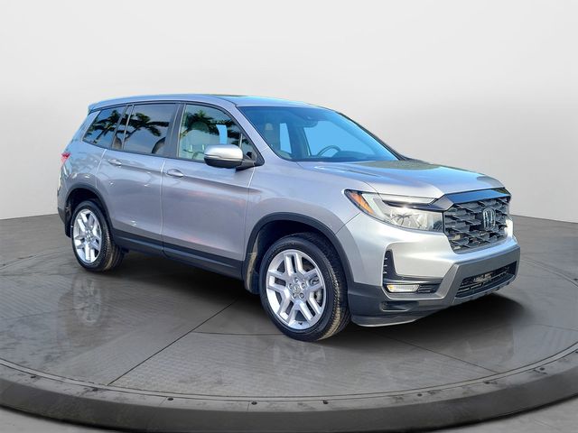 Lunar Silver Metallic 2025 Honda Passport EX-L AWD SUV / Crossover All-Wheel Drive 9-Speed Automatic