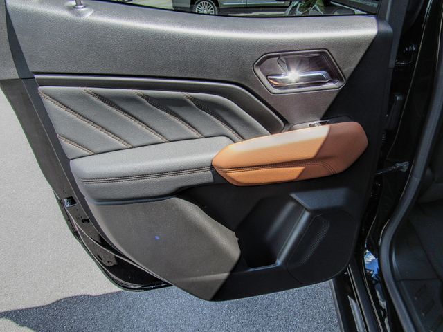 Photo of 2025 GMC Canyon AT4 in Dallas, GA - 16,  2025 GMC Canyon AT4:43884