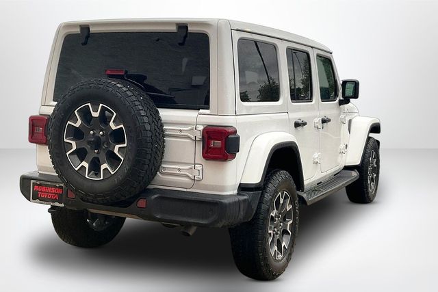 Used 2025 Jeep Wrangler SUV
