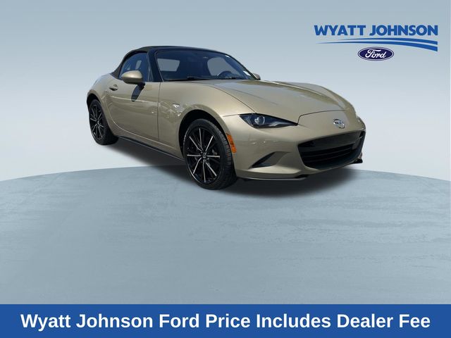 Zircon Sand Metallic 2024 Mazda MX-5 Miata Grand Touring RWD Convertible Rear-Wheel Drive 6-Speed Automatic