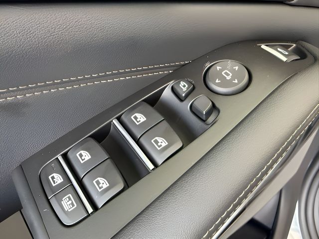 2026 BMW X7 40i - Photo 15