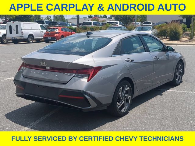 Used 2025 Hyundai Elantra Sedan