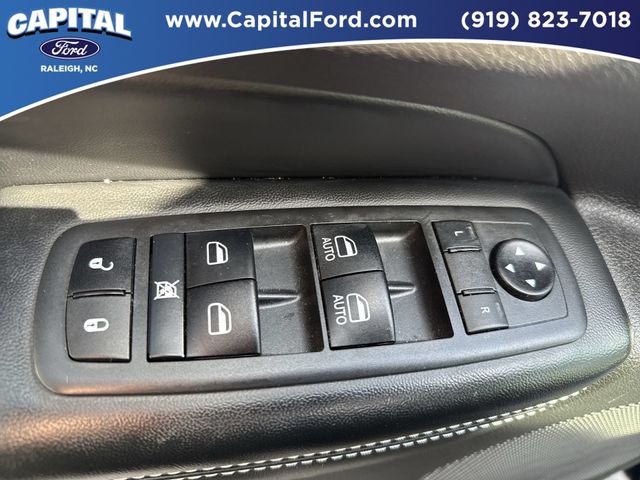 Used 2021 Black Jeep Limited image 21