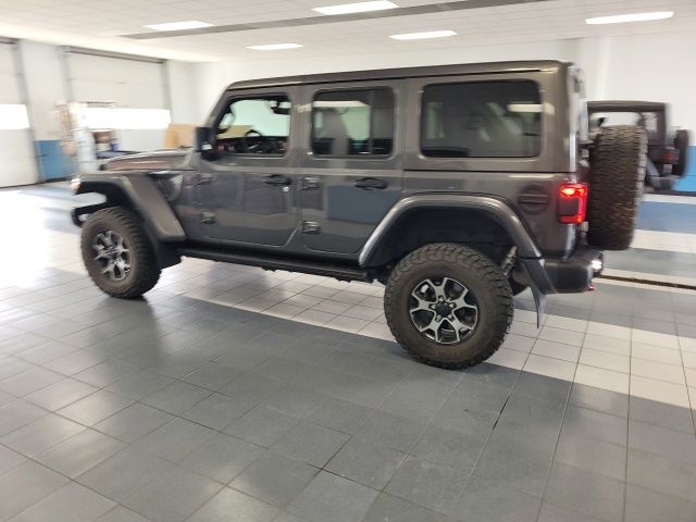 Used 2018 Granite Crystal Metallic Clearcoat Jeep Unlimited Rubicon image 6