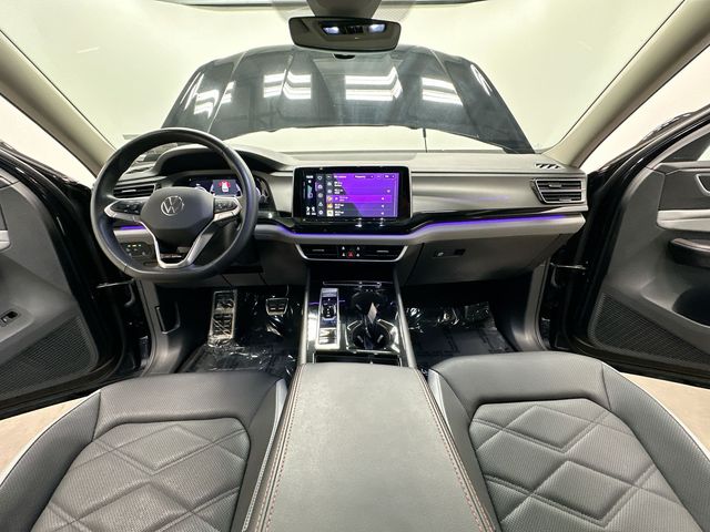 2024 Volkswagen Atlas 2.0T Peak Edition SE w/Technology Black at Subaru and VW of Moon Township