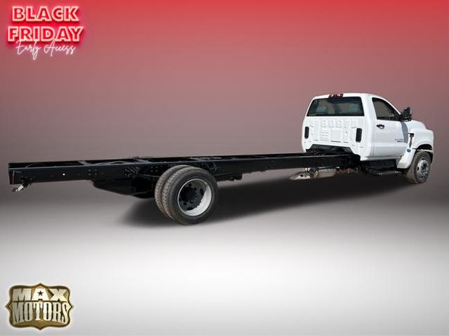 2023 Chevrolet Silverado 6500HD 1WT 12