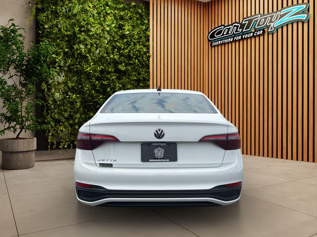2024 Volkswagen Jetta Thumbnail